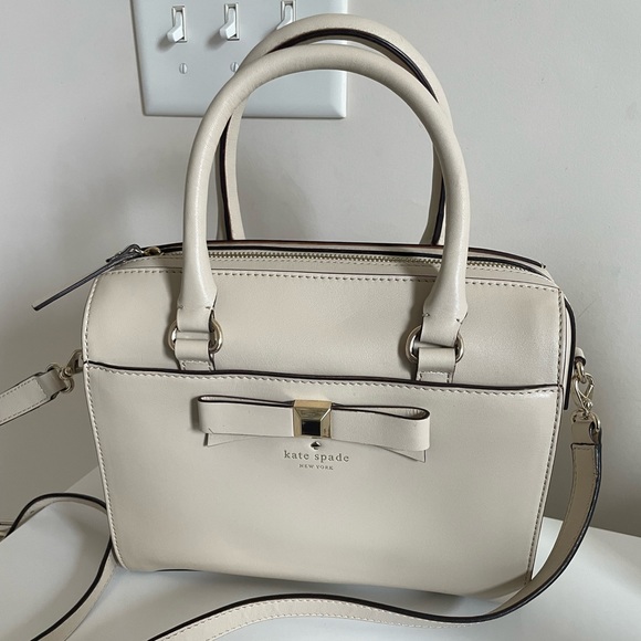 kate spade Bags Kate Spade Midsize Purse Beige With Black Trim And